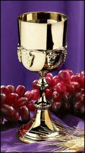 Communion Chalice With Grapes - Gold